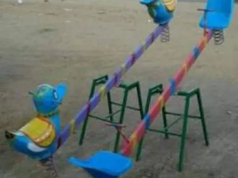 لعبة سي-سو فيبر جلاس للأطفال