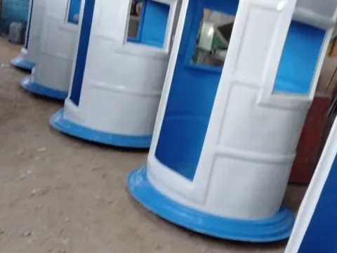 أكشاك فيبر جلاس دائرية جاهزة للتسليم في المصنع